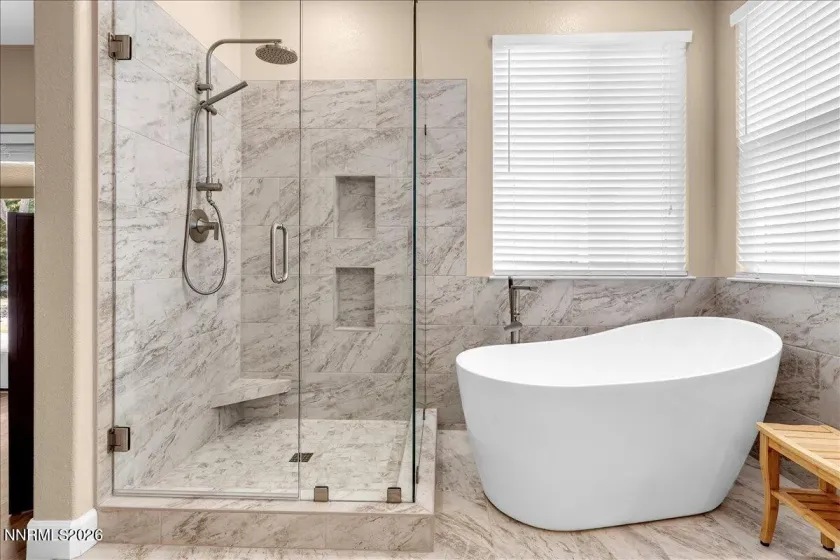 1057 Fuggles, Sparks, Nevada 89441, 4 Bedrooms Bedrooms, ,2 BathroomsBathrooms,Residential,Residential,Fuggles,260005206