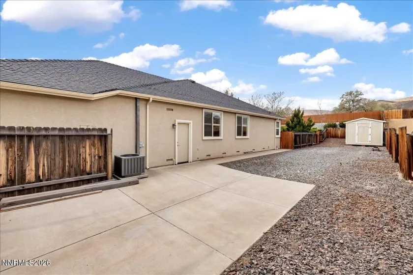1057 Fuggles, Sparks, Nevada 89441, 4 Bedrooms Bedrooms, ,2 BathroomsBathrooms,Residential,Residential,Fuggles,260005206
