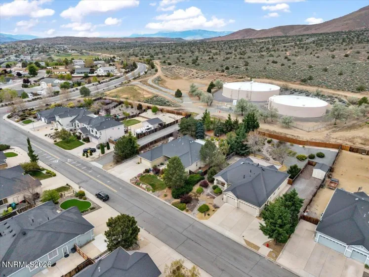 1057 Fuggles, Sparks, Nevada 89441, 4 Bedrooms Bedrooms, ,2 BathroomsBathrooms,Residential,Residential,Fuggles,260005206