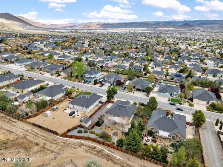 1057 Fuggles, Sparks, Nevada 89441, 4 Bedrooms Bedrooms, ,2 BathroomsBathrooms,Residential,Residential,Fuggles,260005206