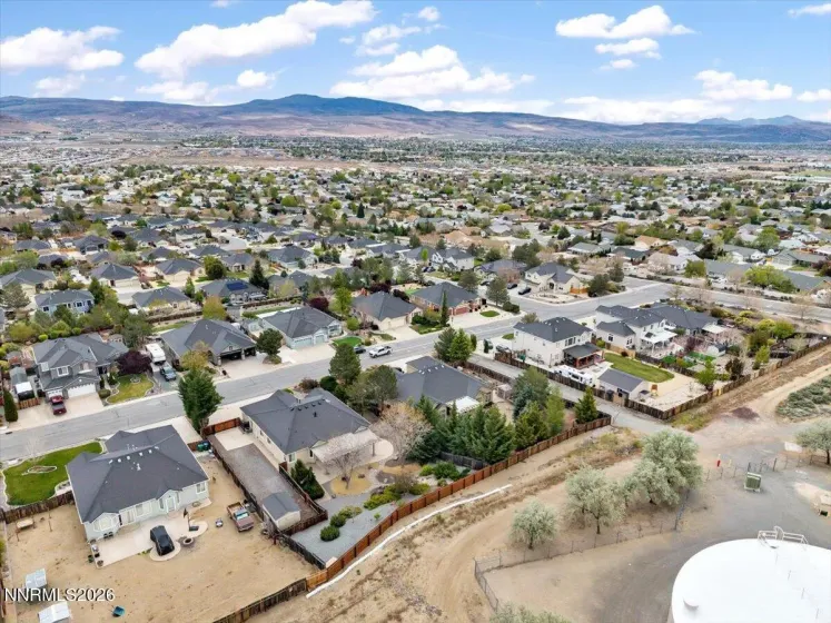 1057 Fuggles, Sparks, Nevada 89441, 4 Bedrooms Bedrooms, ,2 BathroomsBathrooms,Residential,Residential,Fuggles,260005206