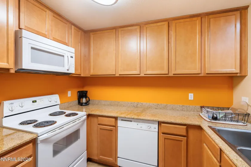 3106 Eastshore, Reno, Nevada 89509, 2 Bedrooms Bedrooms, ,2 BathroomsBathrooms,Residential,Residential,Eastshore,260005208