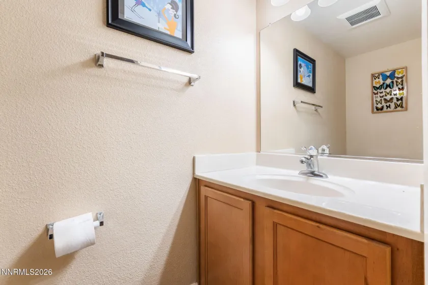 3106 Eastshore, Reno, Nevada 89509, 2 Bedrooms Bedrooms, ,2 BathroomsBathrooms,Residential,Residential,Eastshore,260005208