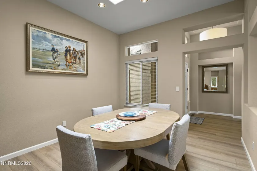 5018 Albuquerque, Reno, Nevada 89511, 4 Bedrooms Bedrooms, ,3 BathroomsBathrooms,Residential,Residential,Albuquerque,260005211