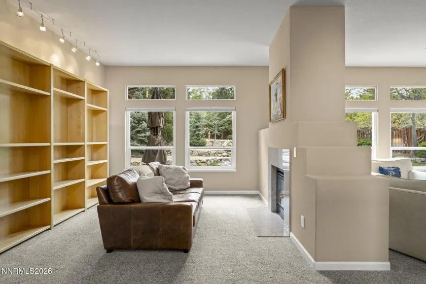 5018 Albuquerque, Reno, Nevada 89511, 4 Bedrooms Bedrooms, ,3 BathroomsBathrooms,Residential,Residential,Albuquerque,260005211