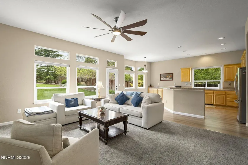 5018 Albuquerque, Reno, Nevada 89511, 4 Bedrooms Bedrooms, ,3 BathroomsBathrooms,Residential,Residential,Albuquerque,260005211