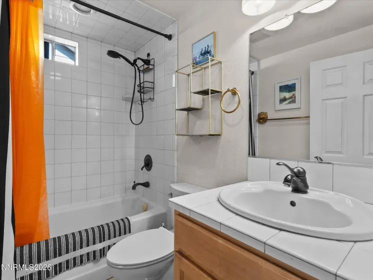 350 Claremont, Reno, Nevada 89502, 2 Bedrooms Bedrooms, ,1 BathroomBathrooms,Residential,Residential,Claremont,260005173