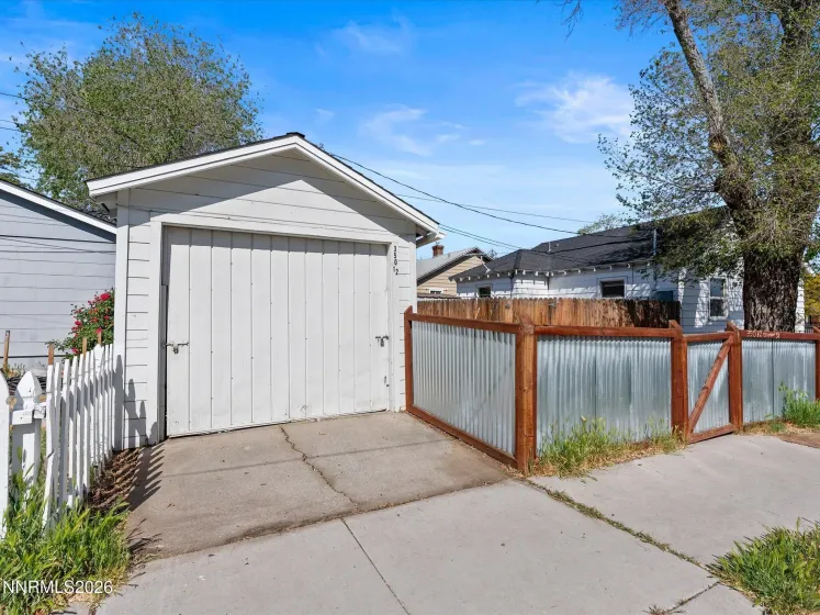 350 Claremont, Reno, Nevada 89502, 2 Bedrooms Bedrooms, ,1 BathroomBathrooms,Residential,Residential,Claremont,260005173