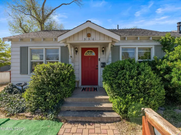 350 Claremont, Reno, Nevada 89502, 2 Bedrooms Bedrooms, ,1 BathroomBathrooms,Residential,Residential,Claremont,260005173