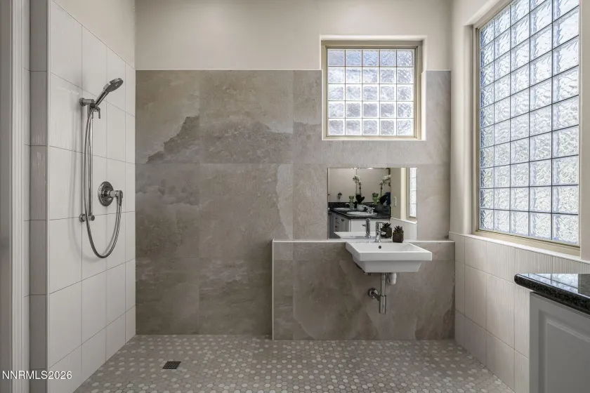 9900 Wilbur May, Reno, Nevada 89521, 2 Bedrooms Bedrooms, ,2 BathroomsBathrooms,Residential,Residential,Wilbur May,260005219