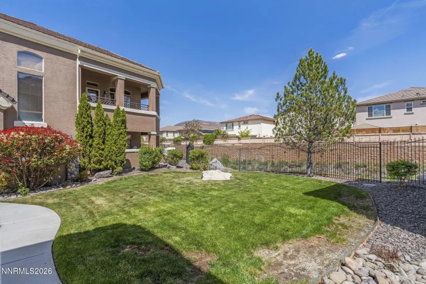 9900 Wilbur May, Reno, Nevada 89521, 2 Bedrooms Bedrooms, ,2 BathroomsBathrooms,Residential,Residential,Wilbur May,260005219