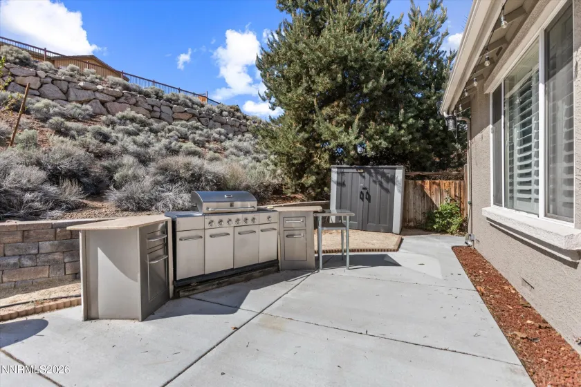 3217 Ten Mile, Sparks, Nevada 89436, 4 Bedrooms Bedrooms, ,3 BathroomsBathrooms,Residential,Residential,Ten Mile,260005223