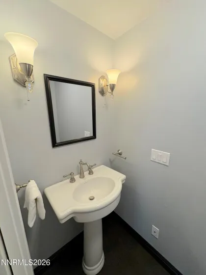 456 Michele, Sparks, Nevada 89431, 3 Bedrooms Bedrooms, ,4 BathroomsBathrooms,Residential,Residential,Michele,260005224