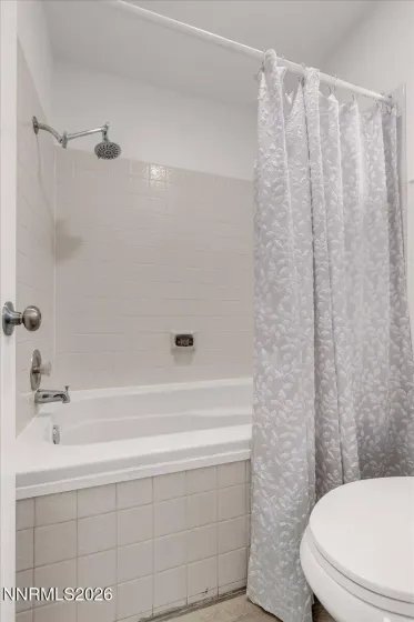 2750 Pajaro, Reno, Nevada 89502, 2 Bedrooms Bedrooms, ,3 BathroomsBathrooms,Residential,Residential,Pajaro,260005226