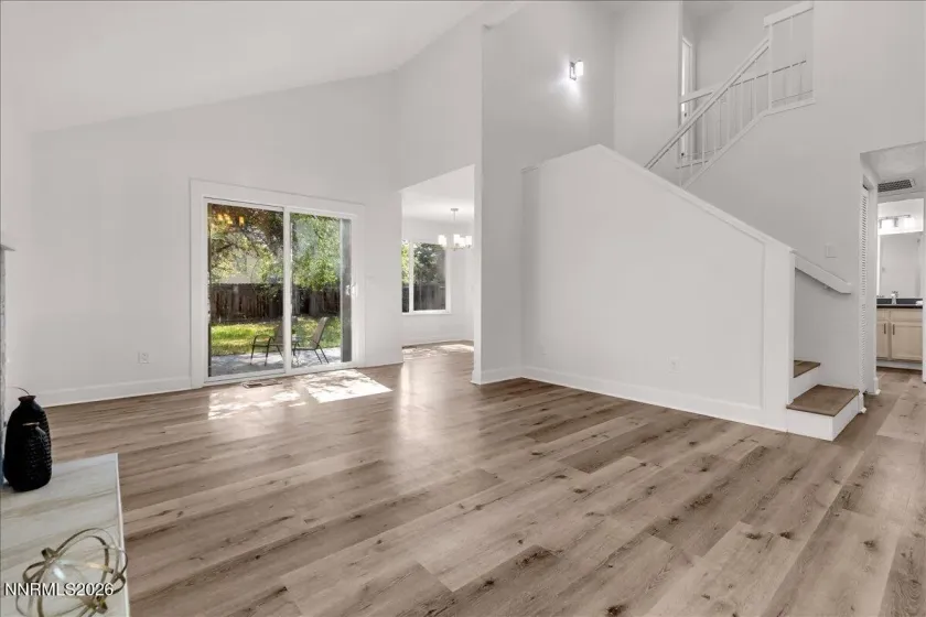 2750 Pajaro, Reno, Nevada 89502, 2 Bedrooms Bedrooms, ,3 BathroomsBathrooms,Residential,Residential,Pajaro,260005226