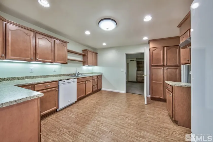 3251 Carson, Carson City, Nevada 89701, ,Commercial Sale,Residential,Carson,260005227