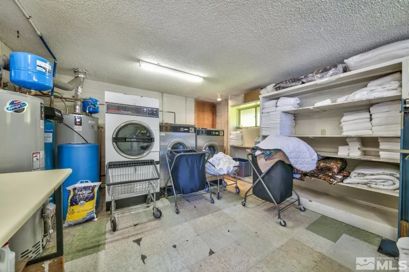 3251 Carson, Carson City, Nevada 89701, ,Commercial Sale,Residential,Carson,260005227