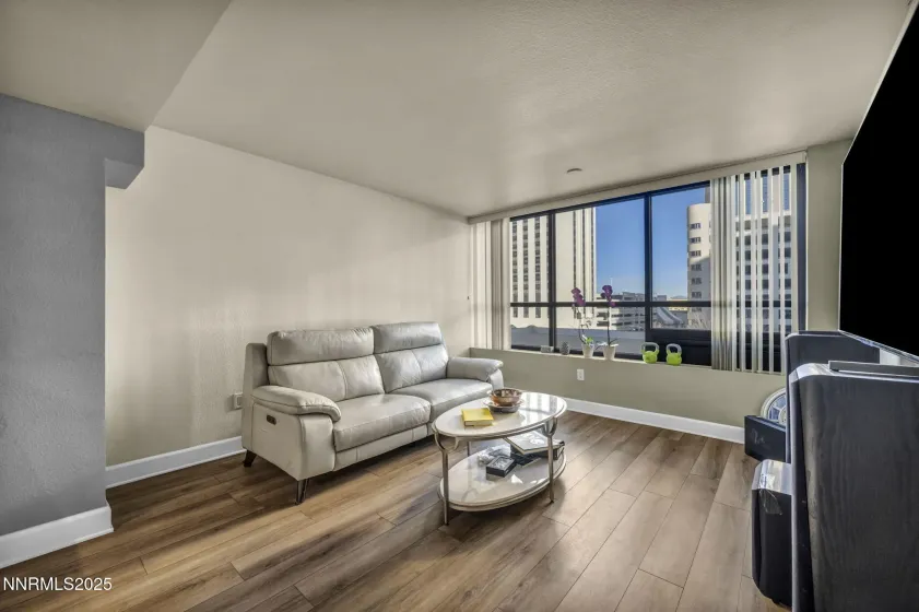 450 Arlington, Reno, Nevada 89503, 1 Bedroom Bedrooms, ,1 BathroomBathrooms,Residential,Residential,Arlington,250059021