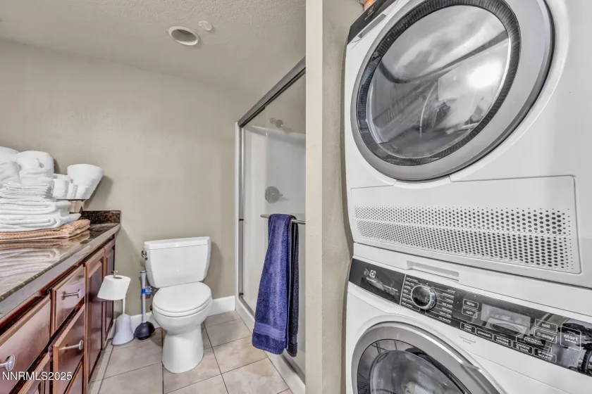 450 Arlington, Reno, Nevada 89503, 1 Bedroom Bedrooms, ,1 BathroomBathrooms,Residential,Residential,Arlington,250059021