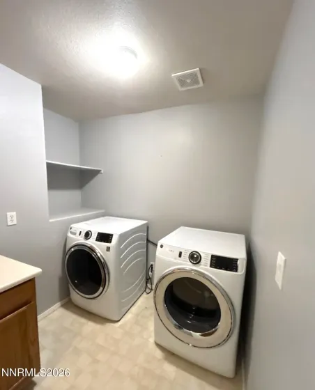 157 Cecilia, Sparks, Nevada 89441, 4 Bedrooms Bedrooms, ,3 BathroomsBathrooms,Residential Lease,Manufactured,Cecilia,260005230