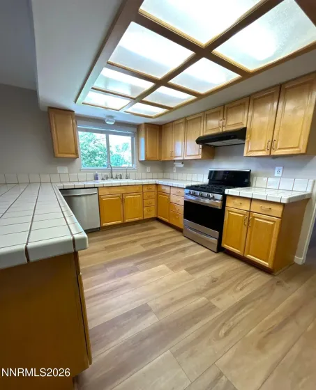 157 Cecilia, Sparks, Nevada 89441, 4 Bedrooms Bedrooms, ,3 BathroomsBathrooms,Residential Lease,Manufactured,Cecilia,260005230