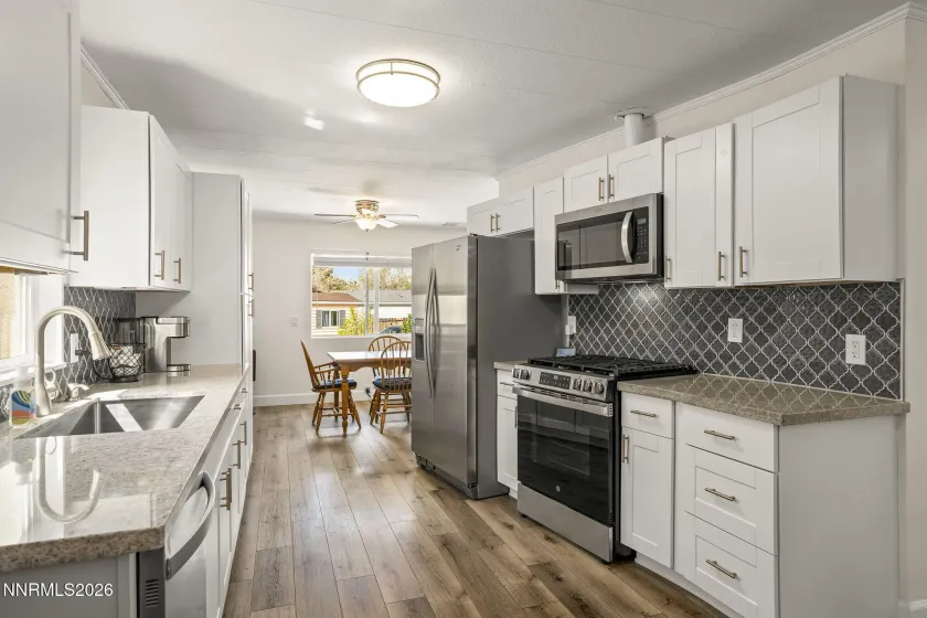 280 Aquarius, Reno, Nevada 89521, 3 Bedrooms Bedrooms, ,3 BathroomsBathrooms,Residential,Residential,Aquarius,260005231