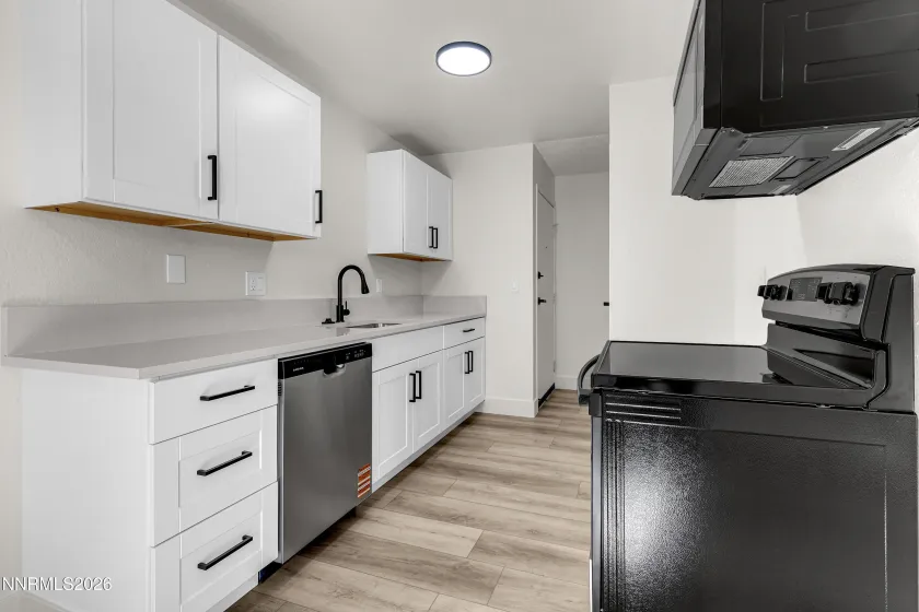 4600 Neil, Reno, Nevada 89502, 2 Bedrooms Bedrooms, ,1 BathroomBathrooms,Residential,Residential,Neil,260005232