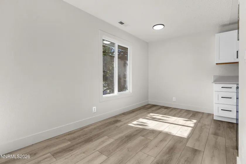 4600 Neil, Reno, Nevada 89502, 2 Bedrooms Bedrooms, ,1 BathroomBathrooms,Residential,Residential,Neil,260005232