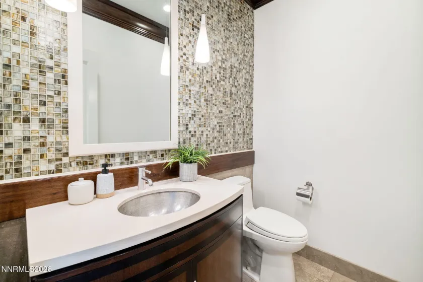 2385 Manzanita, Reno, Nevada 89509, 5 Bedrooms Bedrooms, ,4 BathroomsBathrooms,Residential,Residential,Manzanita,260005236