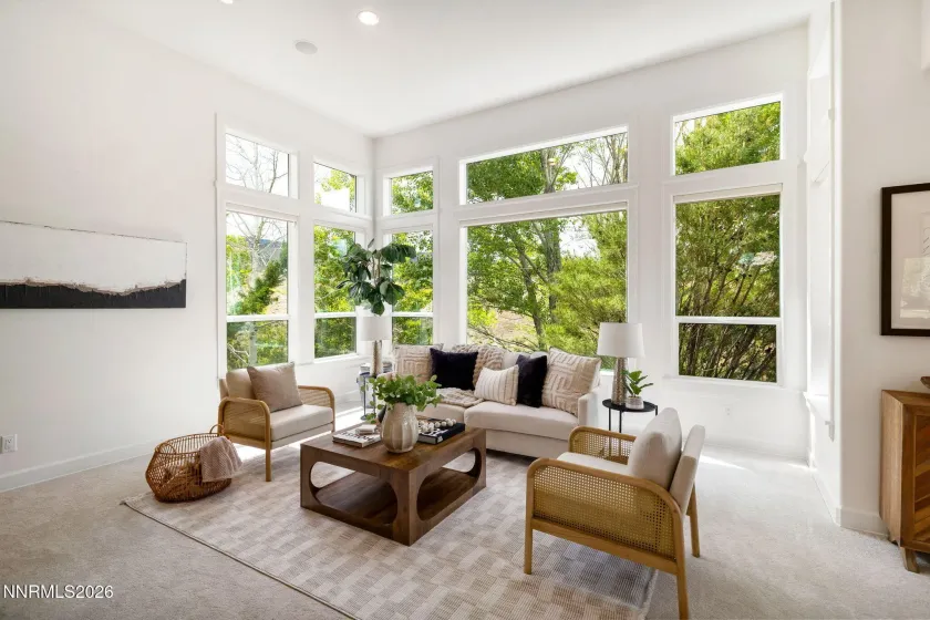 2385 Manzanita, Reno, Nevada 89509, 5 Bedrooms Bedrooms, ,4 BathroomsBathrooms,Residential,Residential,Manzanita,260005236