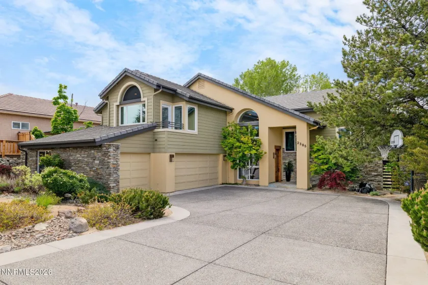 2385 Manzanita, Reno, Nevada 89509, 5 Bedrooms Bedrooms, ,4 BathroomsBathrooms,Residential,Residential,Manzanita,260005236