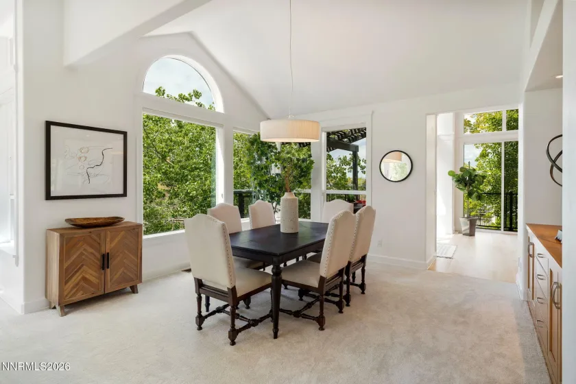 2385 Manzanita, Reno, Nevada 89509, 5 Bedrooms Bedrooms, ,4 BathroomsBathrooms,Residential,Residential,Manzanita,260005236