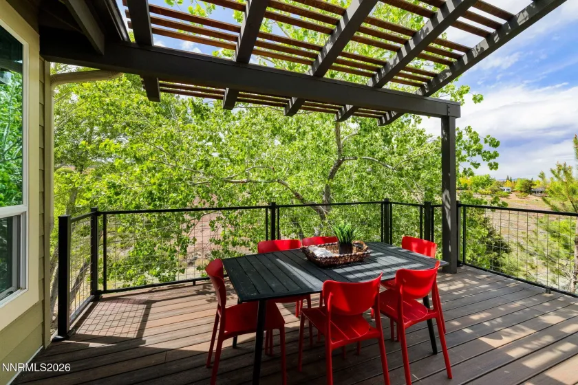 2385 Manzanita, Reno, Nevada 89509, 5 Bedrooms Bedrooms, ,4 BathroomsBathrooms,Residential,Residential,Manzanita,260005236