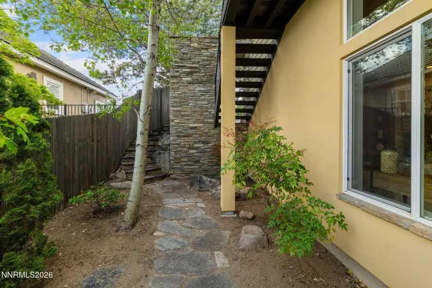 2385 Manzanita, Reno, Nevada 89509, 5 Bedrooms Bedrooms, ,4 BathroomsBathrooms,Residential,Residential,Manzanita,260005236