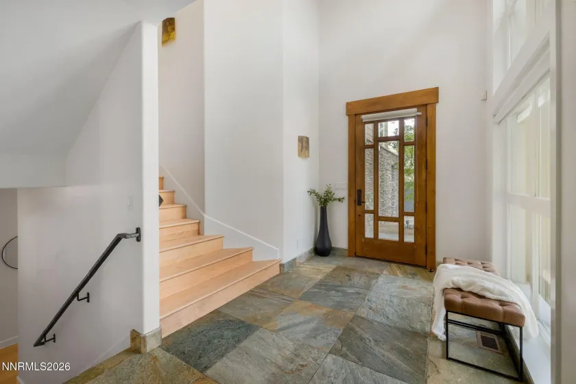 2385 Manzanita, Reno, Nevada 89509, 5 Bedrooms Bedrooms, ,4 BathroomsBathrooms,Residential,Residential,Manzanita,260005236