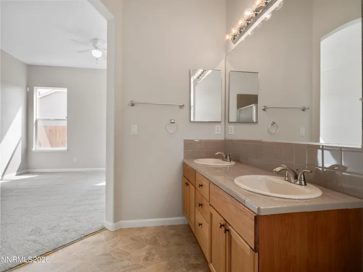 1327 Grassland, Dayton, Nevada 89403, 3 Bedrooms Bedrooms, ,2 BathroomsBathrooms,Residential,Residential,Grassland,260005240