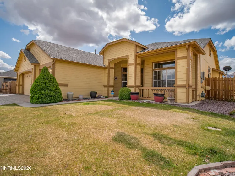 1327 Grassland, Dayton, Nevada 89403, 3 Bedrooms Bedrooms, ,2 BathroomsBathrooms,Residential,Residential,Grassland,260005240