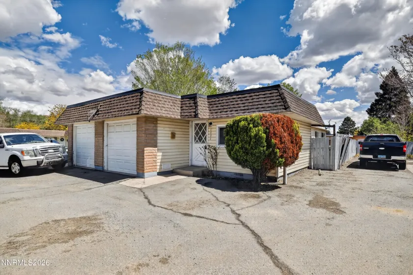 1531 Gault, Sparks, Nevada 89431, 3 Bedrooms Bedrooms, ,2 BathroomsBathrooms,Residential,Residential,Gault,260005244