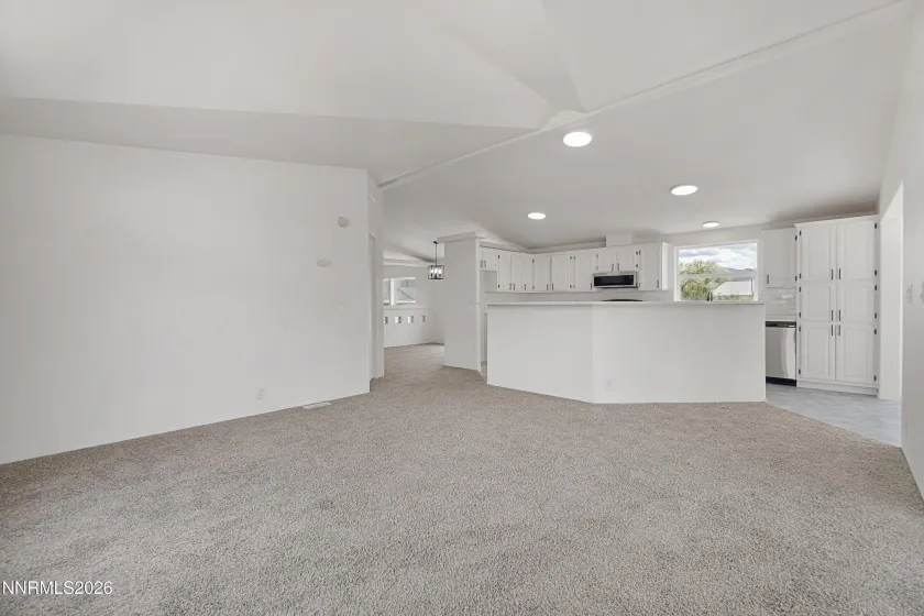 312 Phyllis, Silver Springs, Nevada 89429, 3 Bedrooms Bedrooms, ,2 BathroomsBathrooms,Residential,Residential,Phyllis,260005245