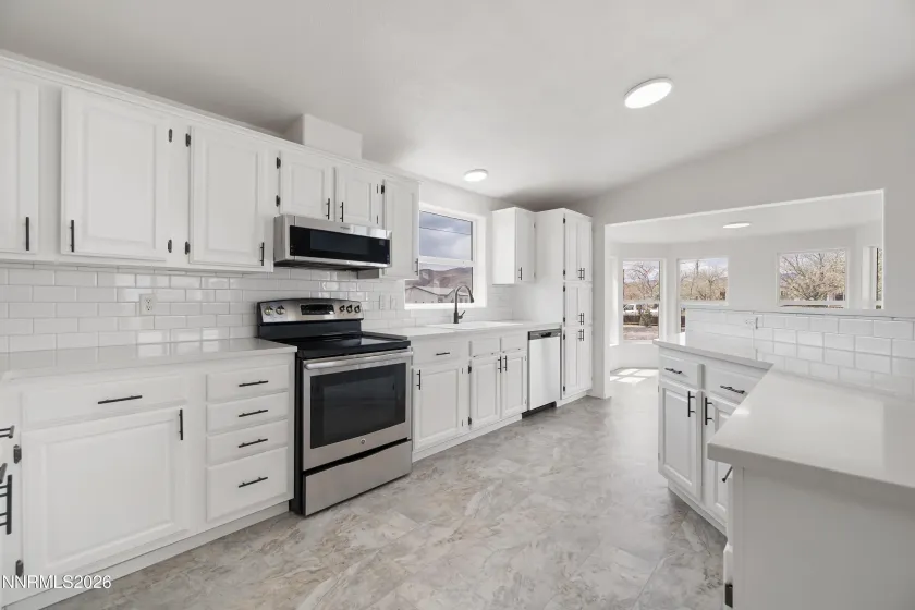 312 Phyllis, Silver Springs, Nevada 89429, 3 Bedrooms Bedrooms, ,2 BathroomsBathrooms,Residential,Residential,Phyllis,260005245