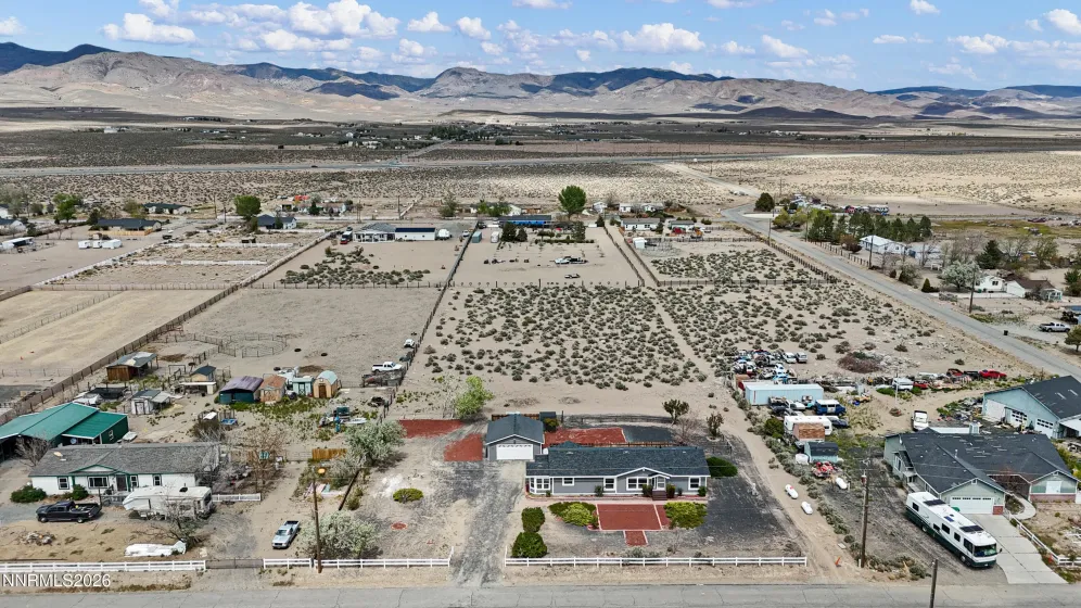 312 Phyllis, Silver Springs, Nevada 89429, 3 Bedrooms Bedrooms, ,2 BathroomsBathrooms,Residential,Residential,Phyllis,260005245