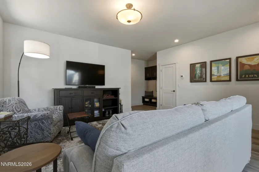 1369 Grove, Carson City, Nevada 89701, 3 Bedrooms Bedrooms, ,3 BathroomsBathrooms,Residential,Residential,Grove,260005247