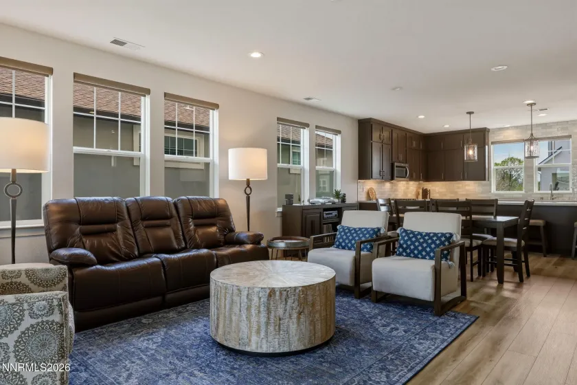 1369 Grove, Carson City, Nevada 89701, 3 Bedrooms Bedrooms, ,3 BathroomsBathrooms,Residential,Residential,Grove,260005247