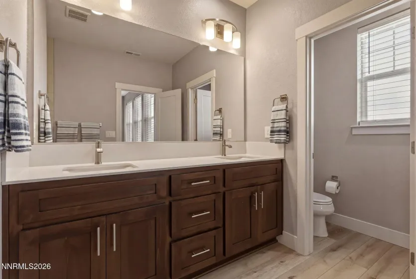 1369 Grove, Carson City, Nevada 89701, 3 Bedrooms Bedrooms, ,3 BathroomsBathrooms,Residential,Residential,Grove,260005247