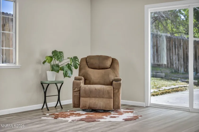 1381 Spooner, Carson City, Nevada 89706, 3 Bedrooms Bedrooms, ,2 BathroomsBathrooms,Residential,Residential,Spooner,260005248