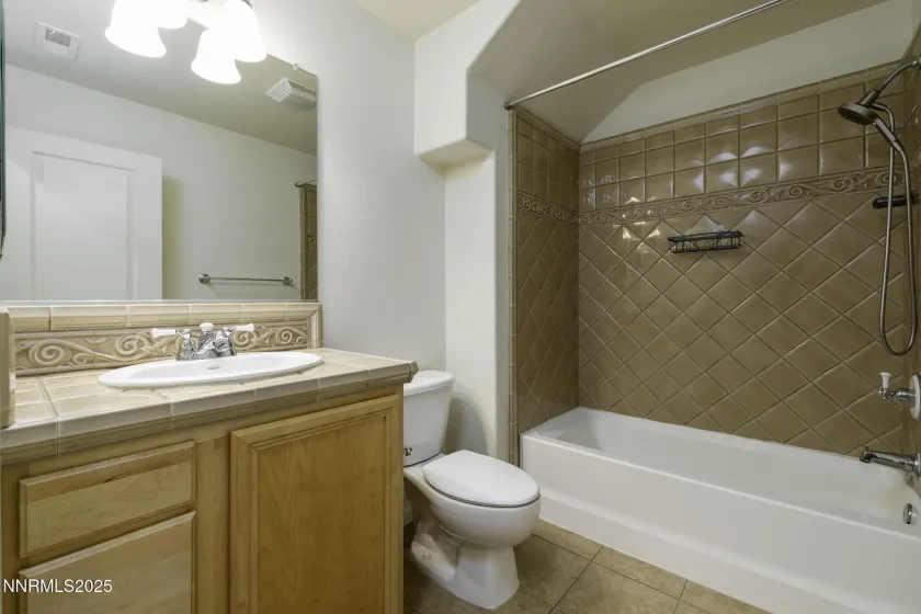 7680 Stone Bluff, Reno, Nevada 89523, 4 Bedrooms Bedrooms, ,3 BathroomsBathrooms,Residential,Residential,Stone Bluff,260005250