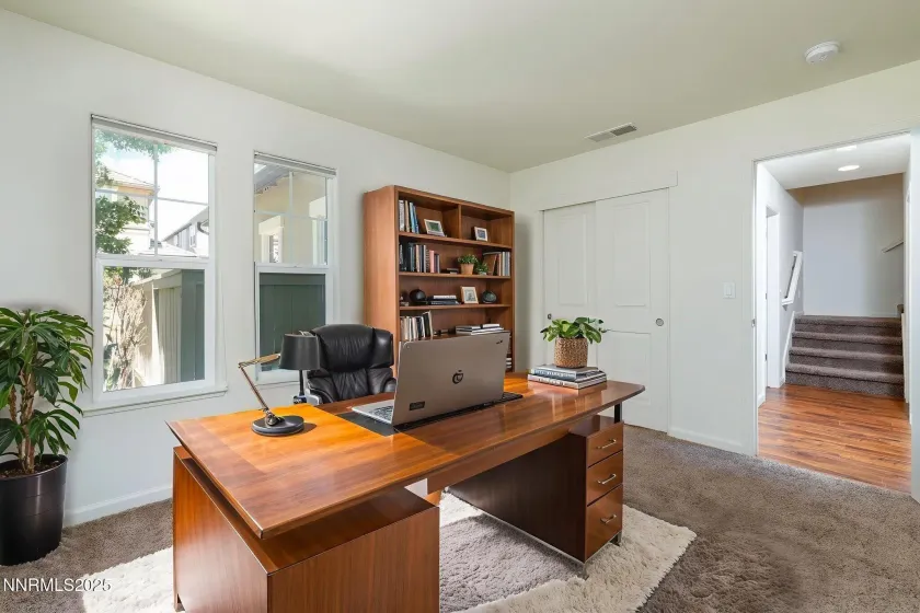 7680 Stone Bluff, Reno, Nevada 89523, 4 Bedrooms Bedrooms, ,3 BathroomsBathrooms,Residential,Residential,Stone Bluff,260005250