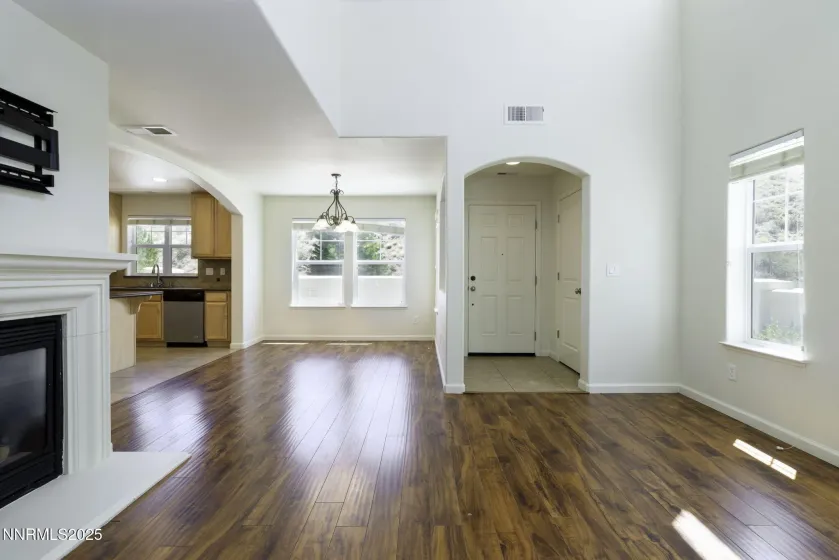 7680 Stone Bluff, Reno, Nevada 89523, 4 Bedrooms Bedrooms, ,3 BathroomsBathrooms,Residential,Residential,Stone Bluff,260005250