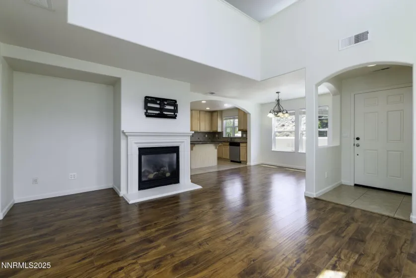 7680 Stone Bluff, Reno, Nevada 89523, 4 Bedrooms Bedrooms, ,3 BathroomsBathrooms,Residential,Residential,Stone Bluff,260005250