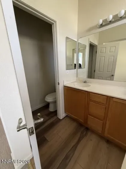 9040 Rising Moon, Reno, Nevada 89506, 3 Bedrooms Bedrooms, ,2 BathroomsBathrooms,Residential,Residential,Rising Moon,260005252